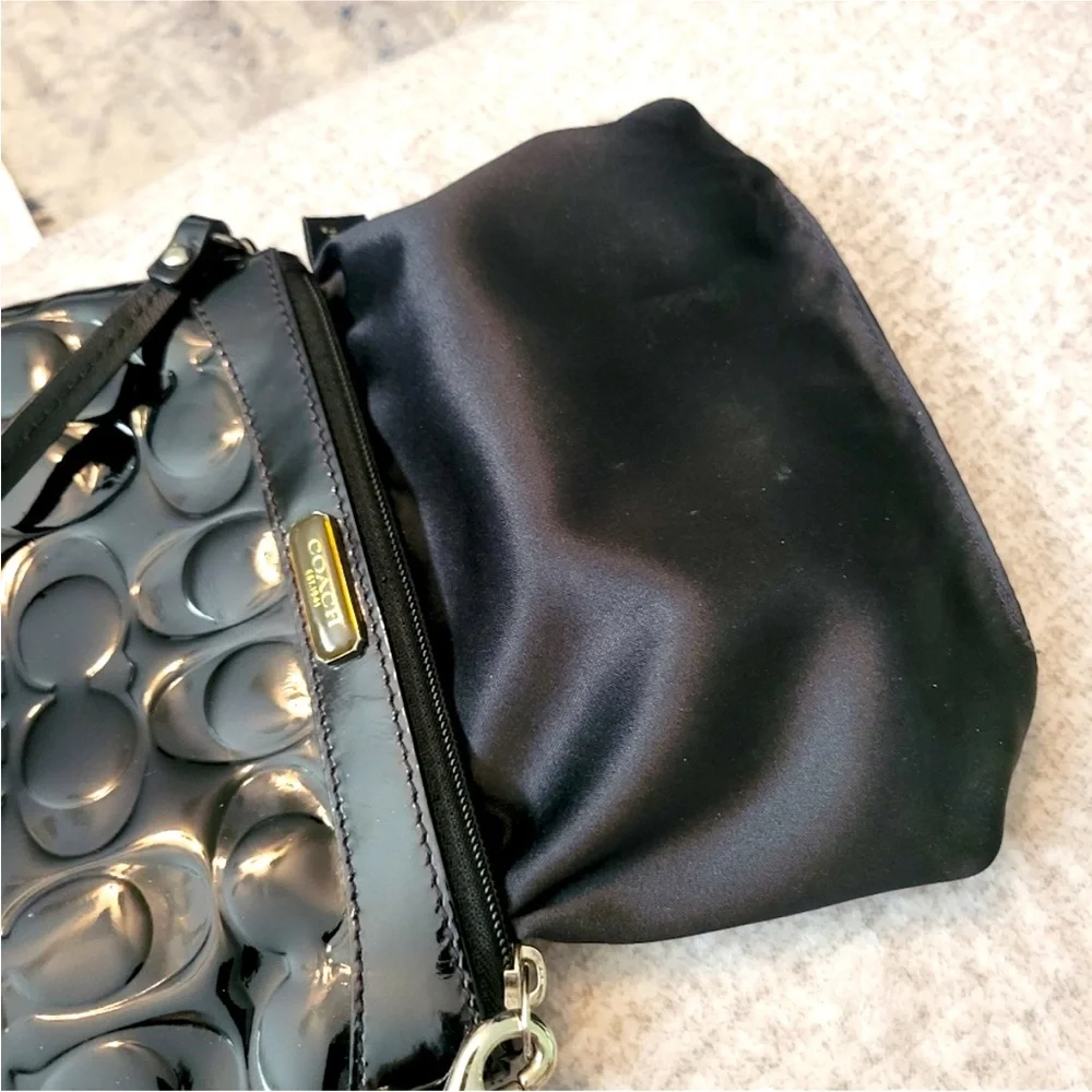 Authentic Coach Monogram Black Patent Leather Wristlet